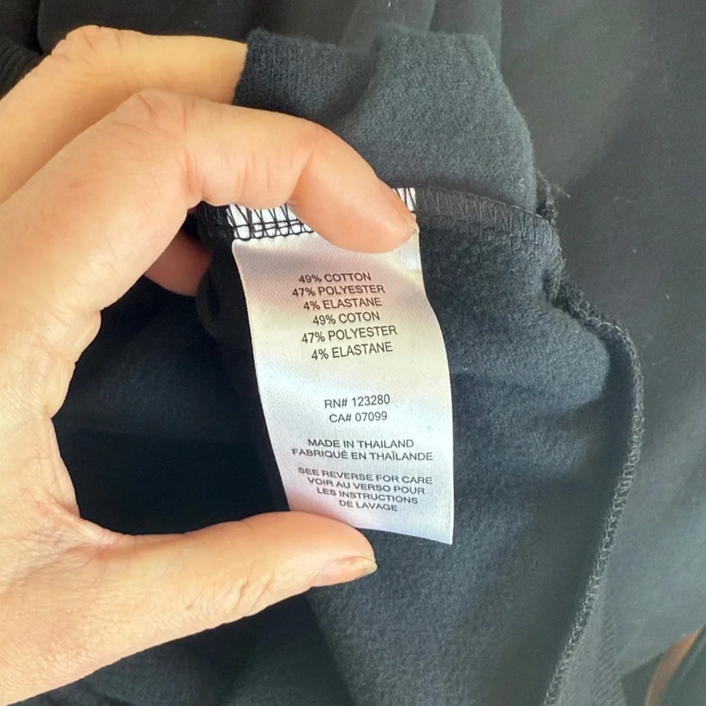 NWT Travis Mathew Black Cloud Quarter Zip Up Size L